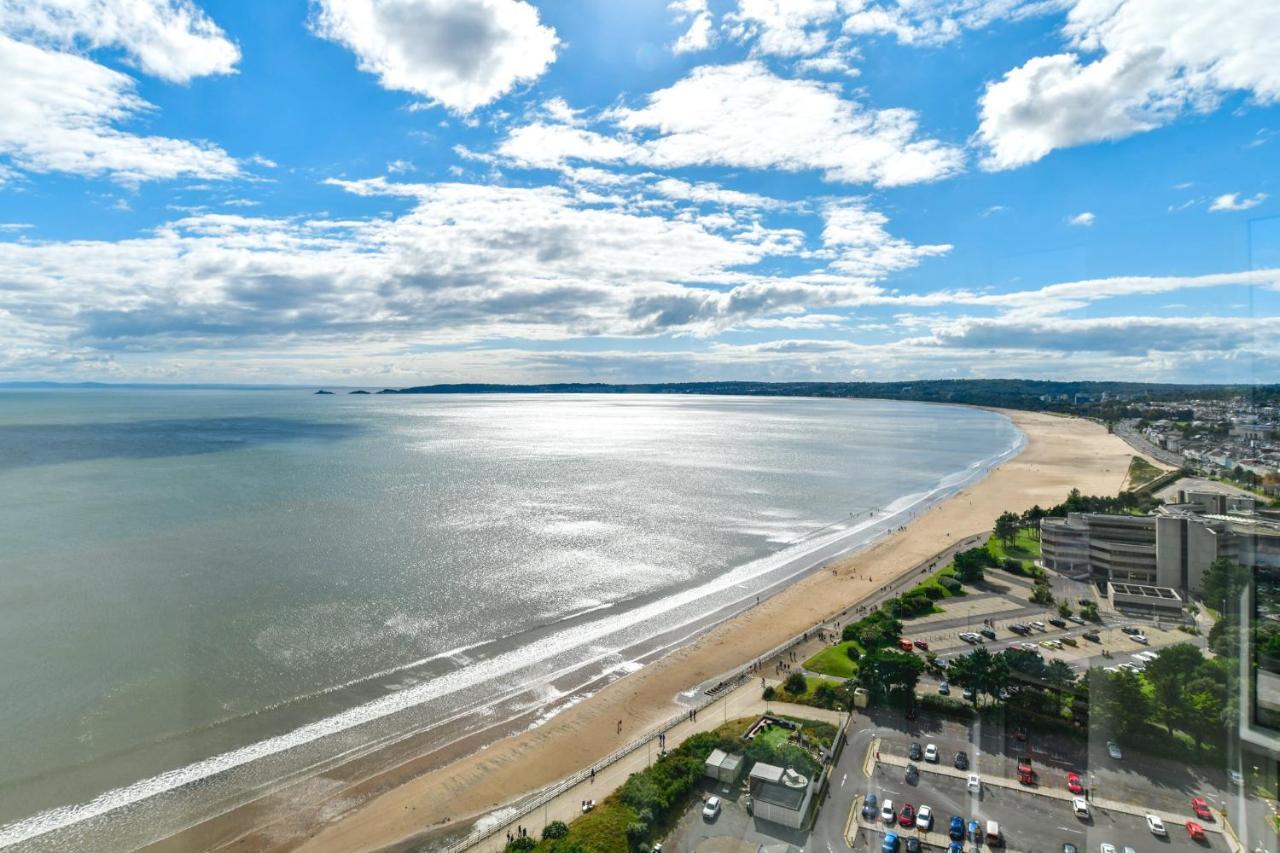 Just Stay Wales - Meridian Quay Penthouses Swansea Exteriör bild