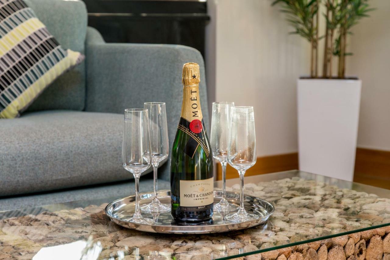 Just Stay Wales - Meridian Quay Penthouses Swansea Exteriör bild