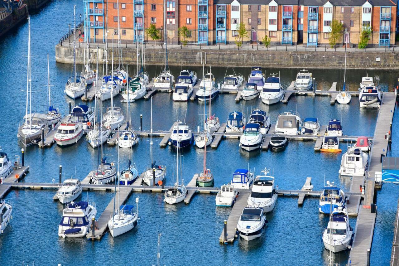 Just Stay Wales - Meridian Quay Penthouses Swansea Exteriör bild