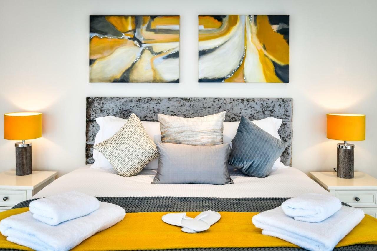 Just Stay Wales - Meridian Quay Penthouses Swansea Exteriör bild
